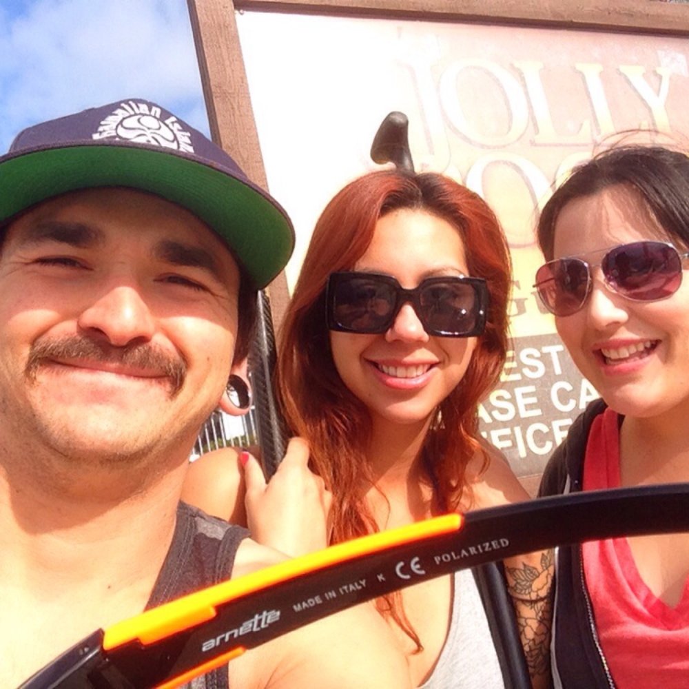 Oceanside Paddleboard - Yelper's Selfie - Paddleboarding Near Me Oceanside Paddleboard - Yelper's Selfie - Paddleboarding Near Me