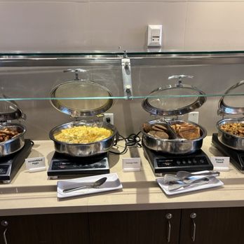 Holiday Inn Vancouver-Centre - Hotels Near Me - Vancouver, British Columbia Holiday Inn Vancouver-Centre - Hotels Near Me - Vancouver, British Columbia
