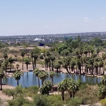 Hole-in-the-Rock - Overlooking the mirage or oasis - Hiking Near Me - Phoenix, Arizona