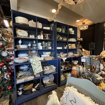 Not Too Shabby - Antiques Near Me - Folsom, California