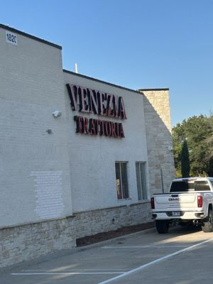 Venezia Trattoria by null