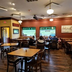 Vincent's of Southpointe - Dining Area at Vincent's Southpointe