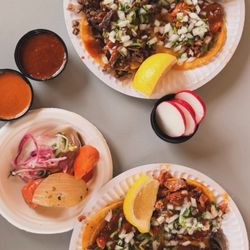 Tacos El Guero - Asada and pastor tacos