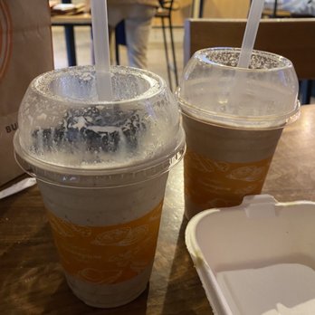 The Melt - Oreos (left) and chocolate (right) milkshakes - Sandwiches Near Me - La Jolla, California