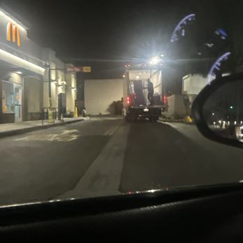 McDonald's - Burgers Near Me - Paramount, California