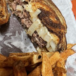 Time Out Sports Bar & Restaurant - Patty melt