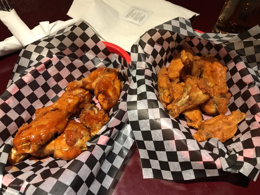 RIO TAP & GRILL Updated May 2024 76 Bonnechere Street W, Eganville