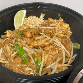 Thai Style - Pad Thai Chicken - Thai Near Me - Carlsbad, California Thai Style - Pad Thai Chicken - Thai Near Me - Carlsbad, California