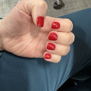 Gloss Bar Nail Lounge - Nail Salons Near Me - Arlington, Virginia