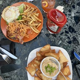 Bolder burger, artichoke & crab dip Bolder burger, artichoke & crab dip