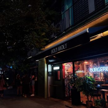 Holy Moly - Burgers Near Me - Santiago, RM Holy Moly - Burgers Near Me - Santiago, RM