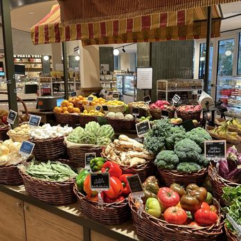 Eataly - International Grocery Near Me - West Palm Beach, Florida