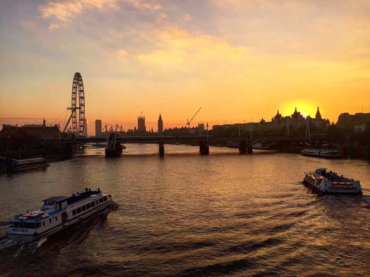 Waterloo Bridge by null