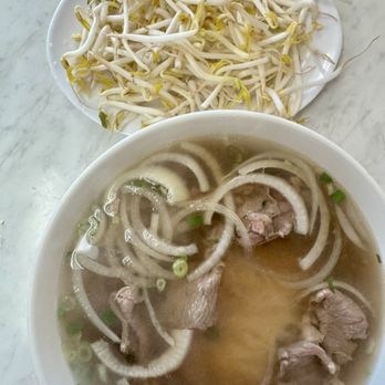 Yum Yum Pho - Beef Pho Combo 3 - Vietnamese Near Me - Aiea, Hawaii Yum Yum Pho - Beef Pho Combo 3 - Vietnamese Near Me - Aiea, Hawaii