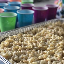 Pauni Island Grill Catering & Entertainment - Let us cater your event