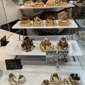Cinnaholic - Display case - Desserts Near Me - Corona, California Cinnaholic - Display case - Desserts Near Me - Corona, California