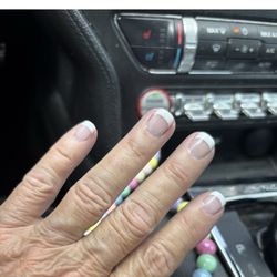 Lovely Nails - First day.
