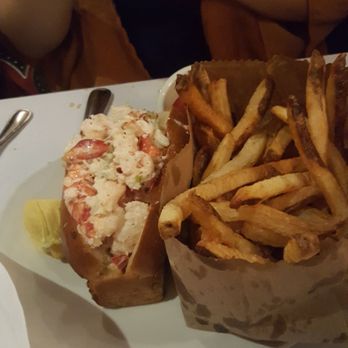 Atlantic Fish - Lobster roll - Seafood Near Me - Boston, Massachusetts