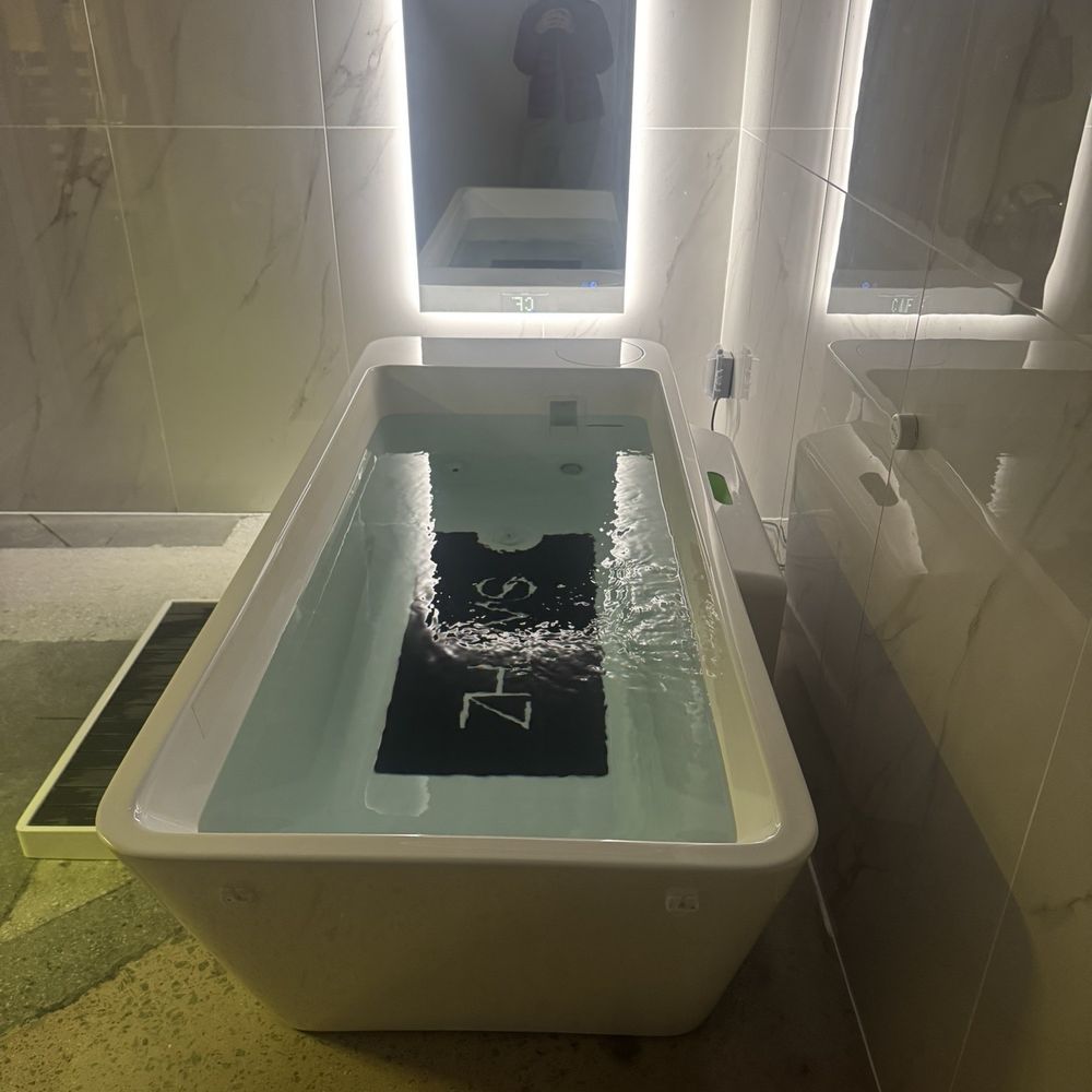 SWTHZ Contrast Therapy Studio - Cold plunge tub - Saunas Near Me - Reston, Virginia SWTHZ Contrast Therapy Studio - Cold plunge tub - Saunas Near Me - Reston, Virginia