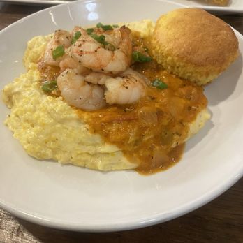 Spoke & Hub - Shrimp and grits - Breakfast & Brunch Near Me - Baton Rouge, Louisiana