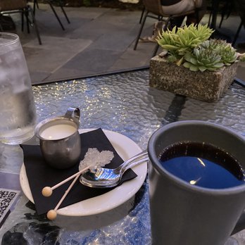 Park 600 - Coffee on the patio - Breakfast & Brunch Near Me - Rochester, Michigan