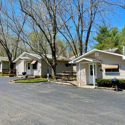 Cooper Creek Campground - Fully-stocked cabins
