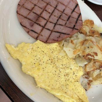 Louis' Cafe - Meat and Eggs - Mexican Near Me - Golden, Colorado