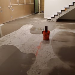 Harvey's Custom Flooring