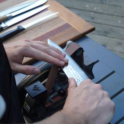 Fremont Sharpening - Professional skills and grinding equipment get your knives sharper than new!