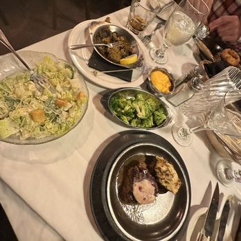Beef 'N Bottle - Filet Medallions - Steakhouses Near Me - Charlotte, North Carolina