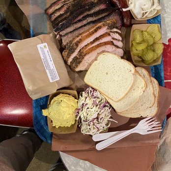 Franklin Barbecue - 1.5 lbs beef Brisket 1/2lb Turkey side of potatoes and coleslaw. - Barbeque Near Me - Austin, Texas Franklin Barbecue - 1.5 lbs beef Brisket 1/2lb Turkey side of potatoes and coleslaw. - Barbeque Near Me - Austin, Texas