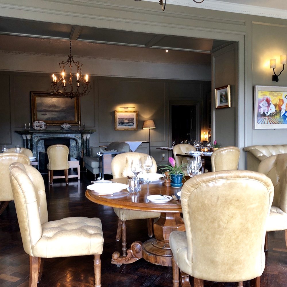 Ballynahinch Castle Hotel - Dining room - Hotels Near Me