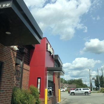 Wendy's - Drive thru - Fast Food Near Me - La Grange, Kentucky Wendy's - Drive thru - Fast Food Near Me - La Grange, Kentucky