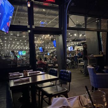 Culinary Dropout - Inside - New American Near Me - Phoenix, Arizona