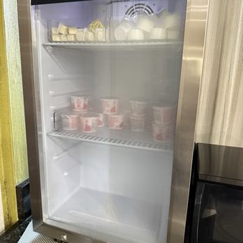 Quality Inn Prattville I-65 - Yogurt, butter, cream cheese. - Hotels Near Me - Prattville, Alabama