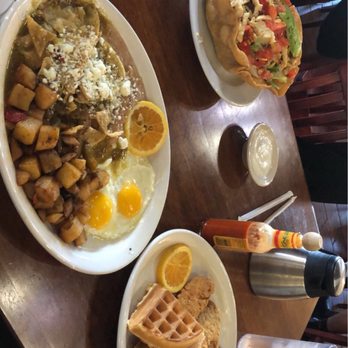 Loru’s Cafe - Chilaquiles Choice Chile Verde or Red Salsa  Chicken & Waffles CHICKEN CEASAR AVOCADO - Breakfast & Brunch Near Me - Camarillo, California