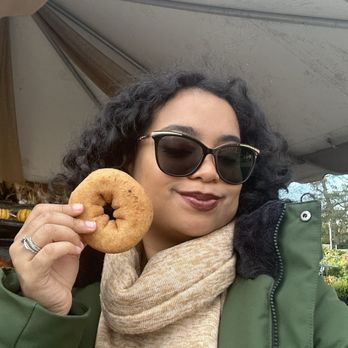 Heritage Farm and Garden - Apple cider donut - Nurseries & Gardening Near Me - Muttontown, New York Heritage Farm and Garden - Apple cider donut - Nurseries & Gardening Near Me - Muttontown, New York