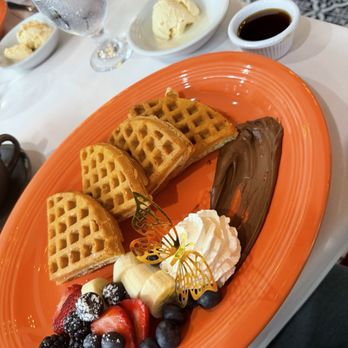 Anna’s Cafe - Brioche French Toast - Breakfast & Brunch Near Me - Plantation, Florida Anna’s Cafe - Brioche French Toast - Breakfast & Brunch Near Me - Plantation, Florida