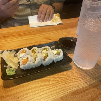 MoneyKey Ramen - Philadelphia Roll - Ramen Near Me - Simi Valley, California MoneyKey Ramen - Philadelphia Roll - Ramen Near Me - Simi Valley, California