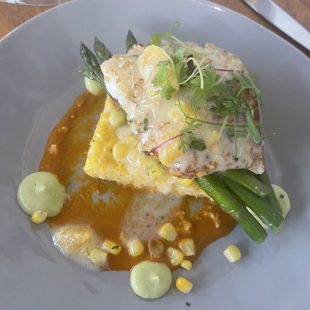 River Oaks Restaurant - Fish special outstanding! Excellent flavor profile - New American Near Me - Memphis, Tennessee