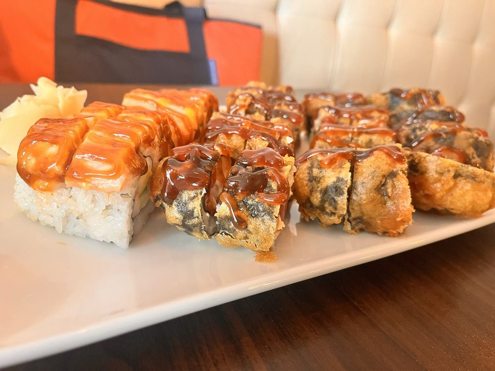 Food from Sushi Siam