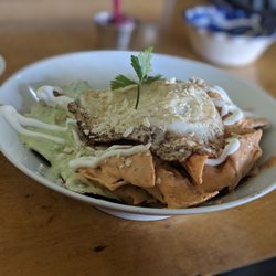 Jacaranda 460 - Chilaquiles divorciados