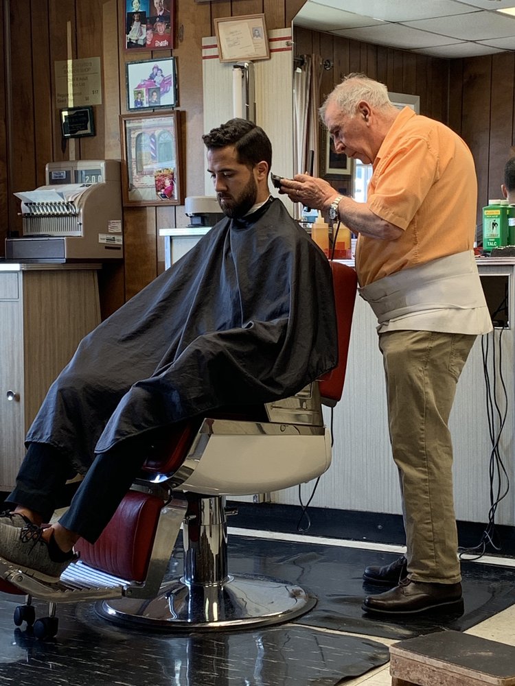 FRAZER BARBER SHOP Updated October 2024 352 Lancaster Ave, Malvern