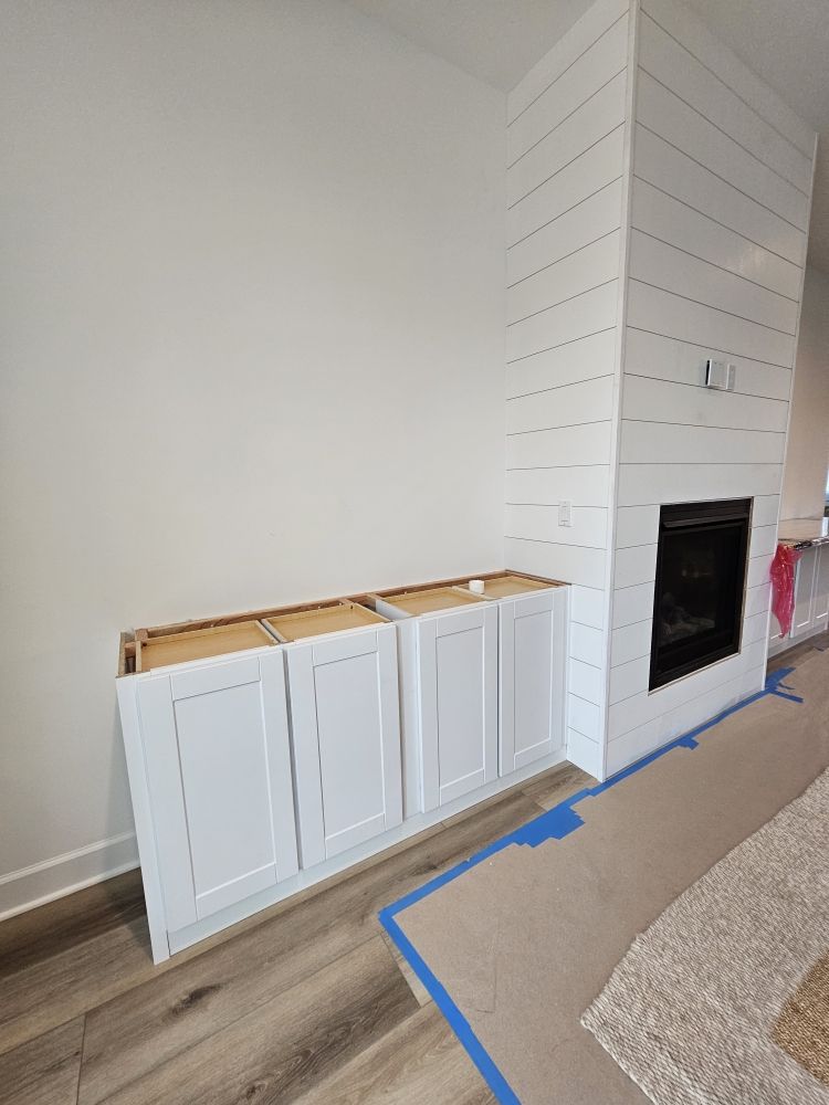Slide of Fixmaster Handyman Service