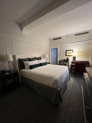 The Oxford Hotel by null
