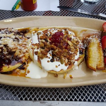 Snooze, an A.M. Eatery - Pancake flight - Breakfast & Brunch Near Me - Boulder, Colorado