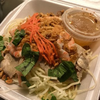 Pho Kauai - Papaya salad.Very refreshing n tasty.Gotta try!.. - Vietnamese Near Me - Lihue, Hawaii