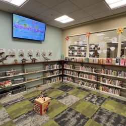 Glades Road Branch Library - Kids zone