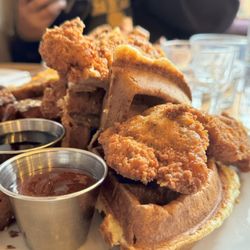Fabergé - Chicken n waffles