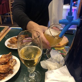 Gators Dockside - All you can eat wings and beer tower - Sandwiches Near Me - Windermere, Florida